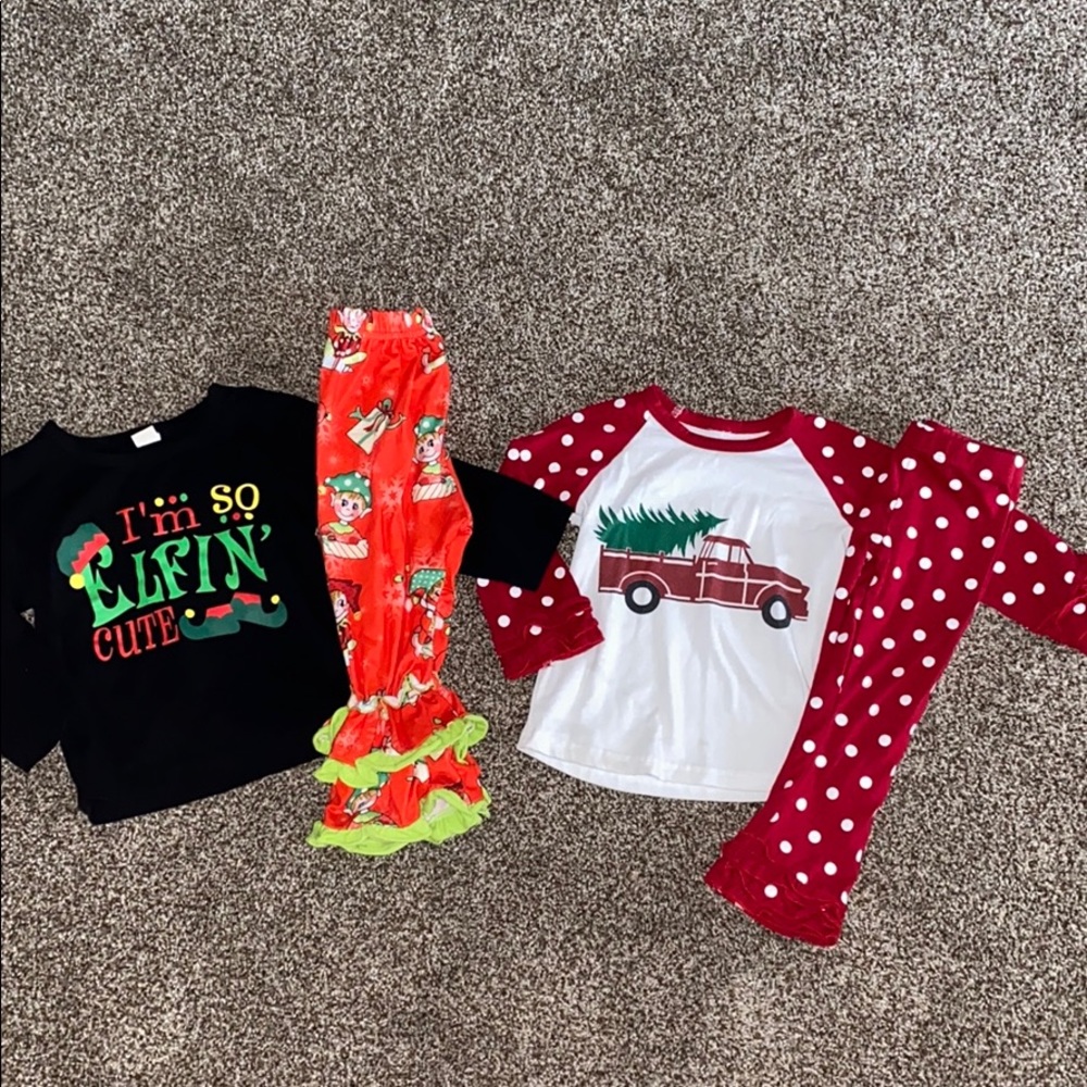 Babygirl Christmas outfits $4